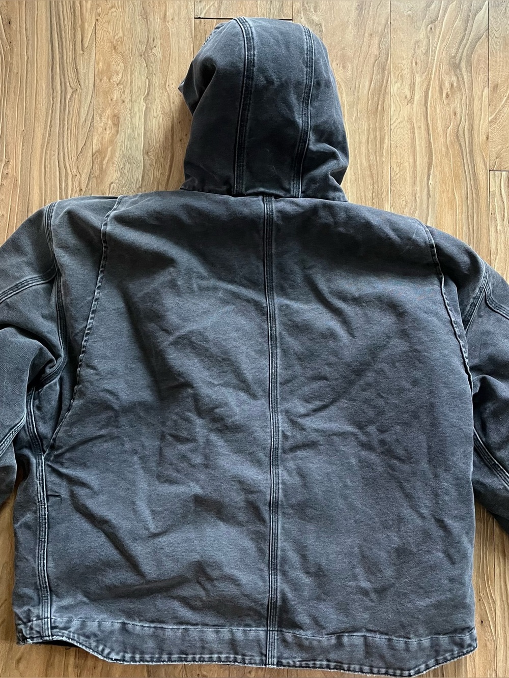 Carhartt hooded Detroit canvas jacket
J141 BLK - Picture 4 of 6